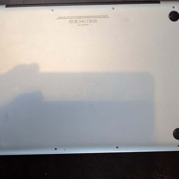 Macbook Pro - Picture 5 of 6